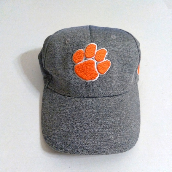 Captivating Headwear NCAA Clemson Tigers Logo Strapback Dad Cap - Picture 1 of 7